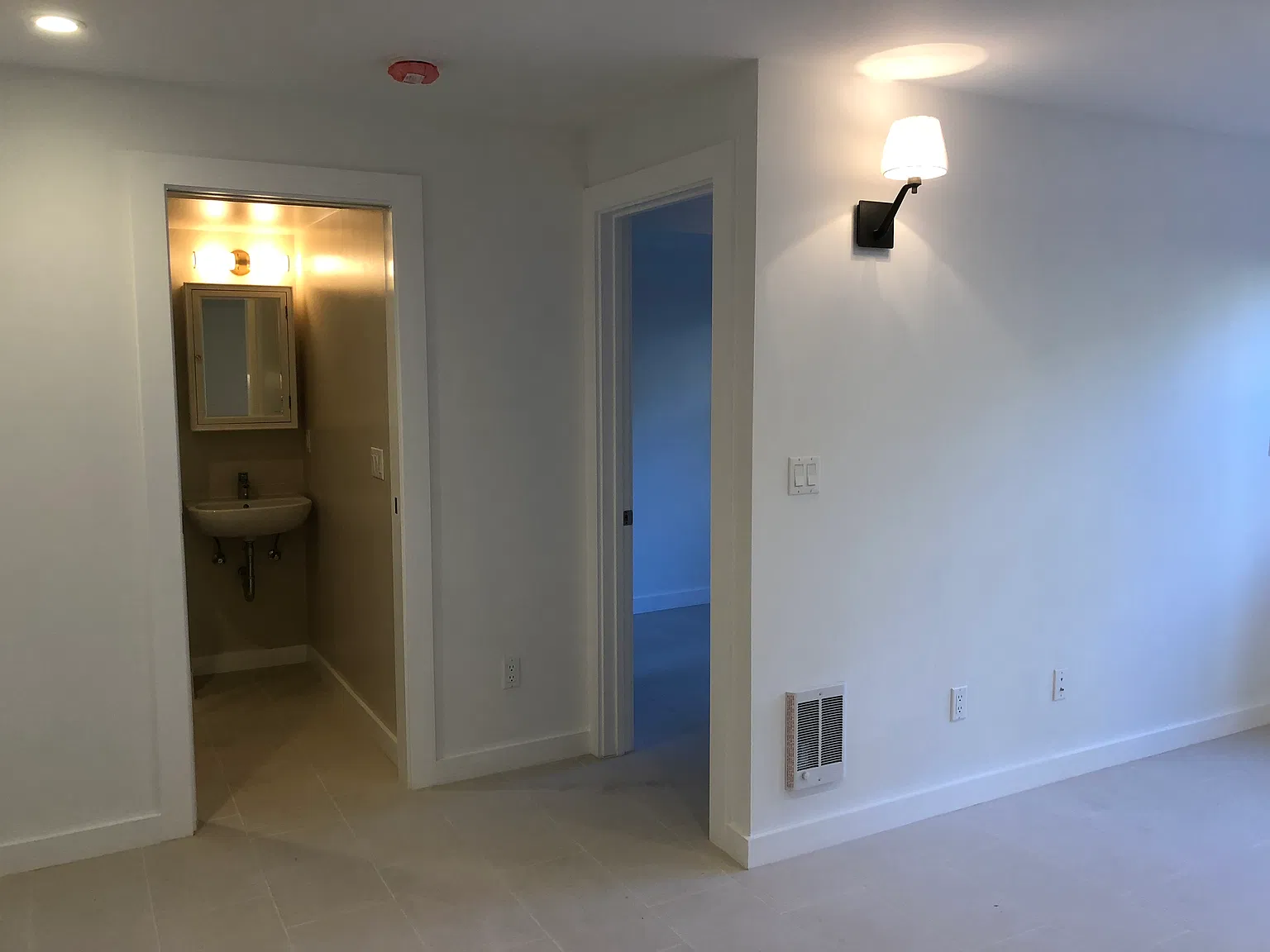 1 bed, $3,000 — Photo 4