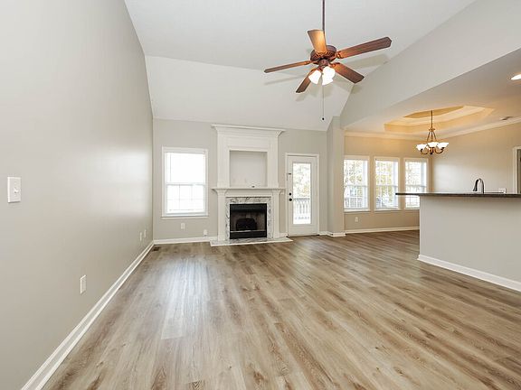 5th image of 2625 Dorset St