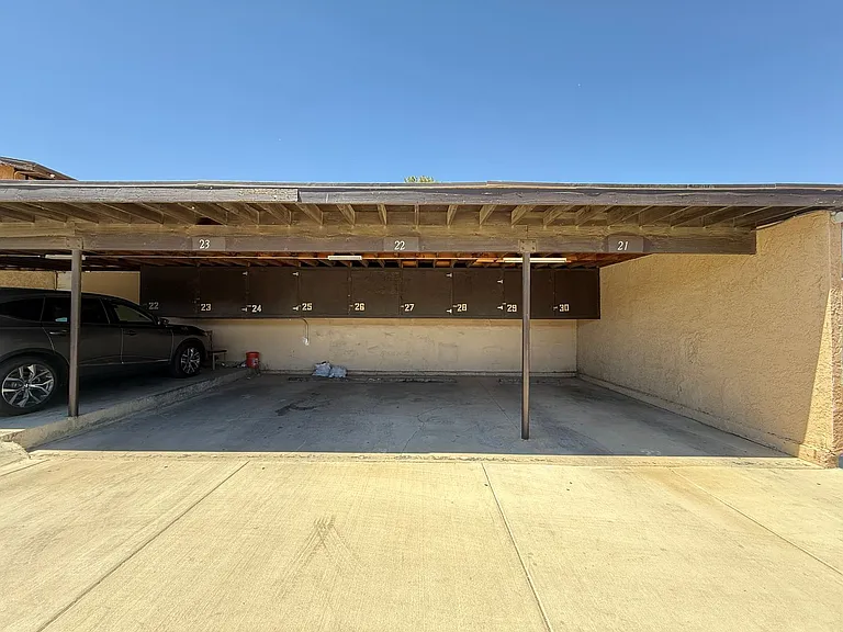 524 E Avenue Q12 #22 — Photo 12