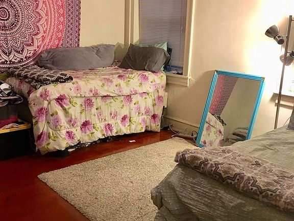 4th image of 1128 W Grace St APT 06