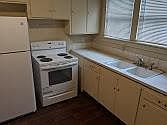 3rd image of 634 Ethel St E