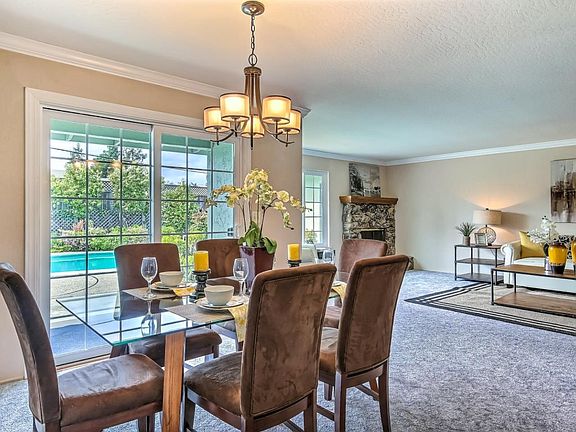 4th image of 285 Moneta Way