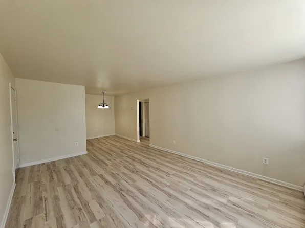 1878 W Thirteen Mile Rd #3, Madison Heights, MI 48071