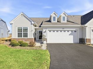 1765 Kelley Ln, Hampshire, IL 60140