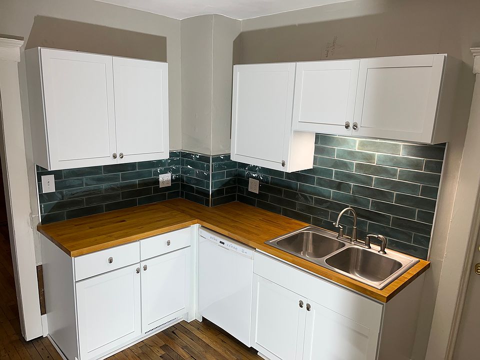 1st image of 403 E Saratoga St APT 1