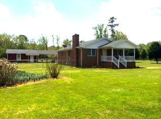 512 Yeopim Rd, Edenton, NC 27932