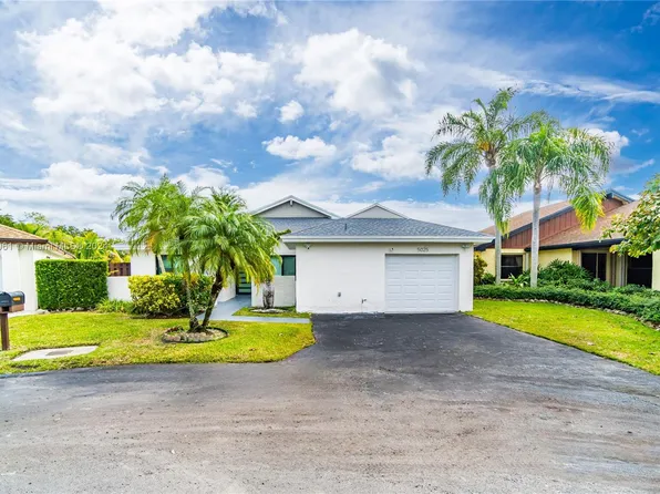 5025 SW 151st Pl, Miami, FL 33185