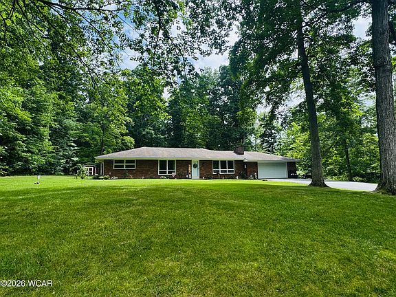 3rd image of 3863 Forest Dr