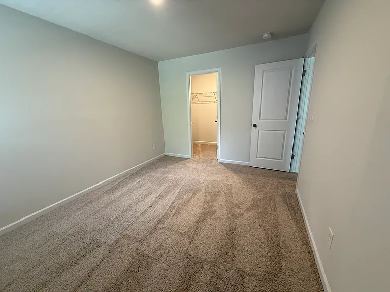 5251 Canberra Dr — Photo 20