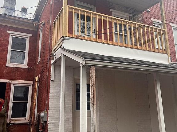 3rd image of 14 Marble St