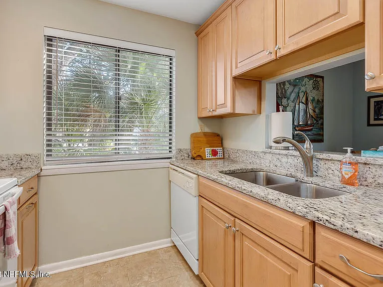 741 Spinnakers Reach Dr — Photo 7