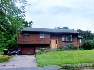 17 Ray Ave, Bellingham, MA 02019