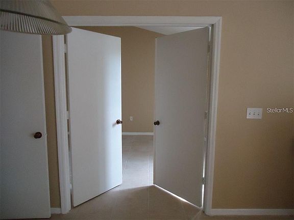 5th image of 445 Fountainhead Cir Unit 261