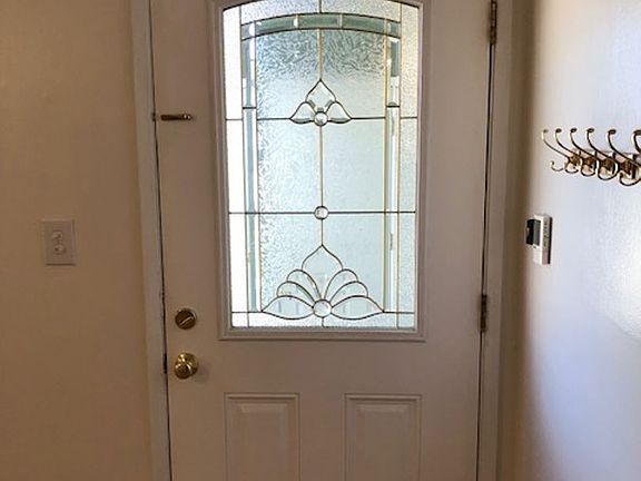 5th image of 20935 Conradi Ave