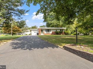 61 Janeway Ave, Moorestown, NJ