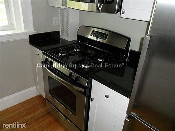 86 Buckingham St APt44 3