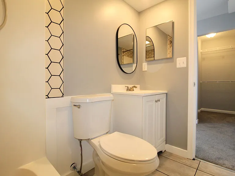 1340F Hunters Rd — Photo 36