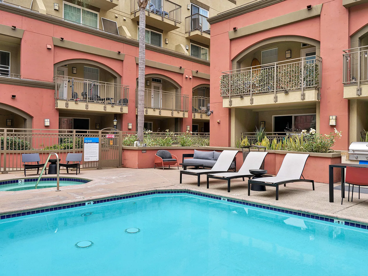 Gema San Diego Townhomes — Photo 2