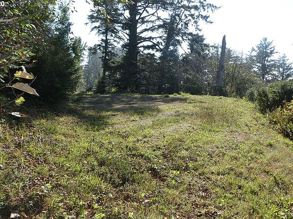 5th image of 95040 Pacific Vista Dr