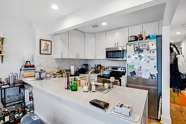 Rented by Safdie Realty Group