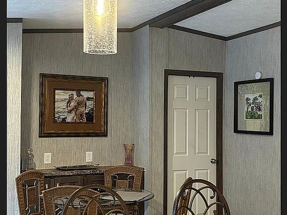 Kitchen nook