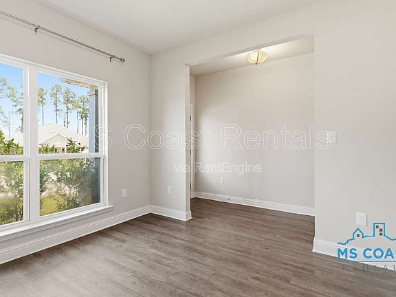 4th image of 5723 Overland Dr