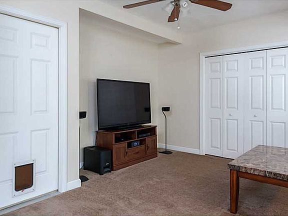 4th image of 132 Gainsville Dr