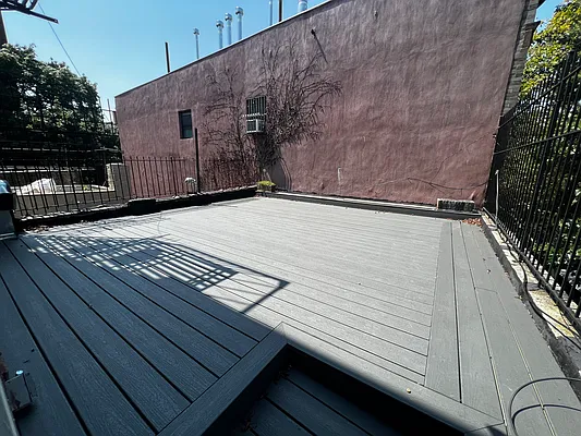 Rented by Extend Realty Inc | media 21