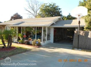 212 3rd St, Holly Hill, FL 32117