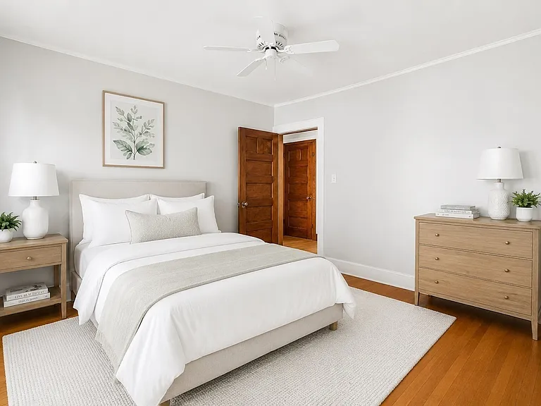 303 Washington St #1 — Photo 8