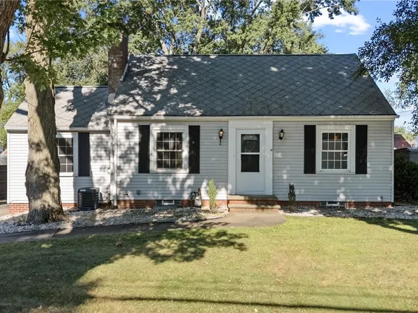 4831 Lindford Ave NE, Canton, OH 44705