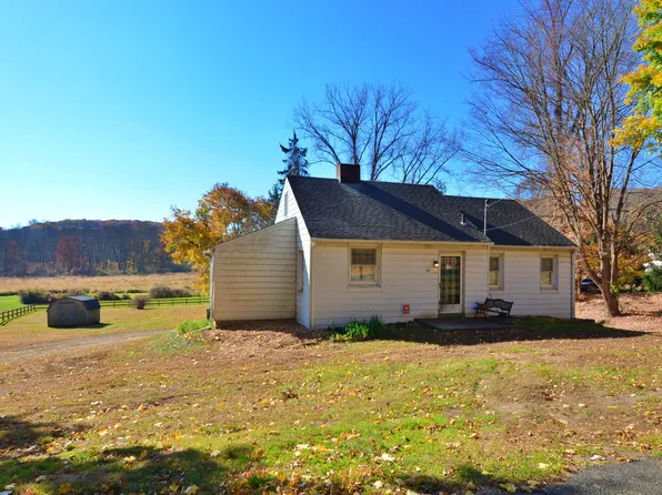 59 Hawleyville Road, Newtown, CT 06470