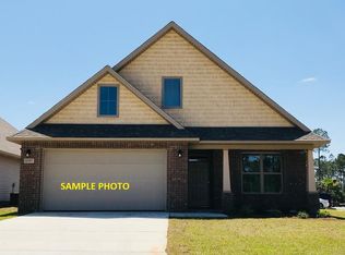 828 Oak Aly, Pensacola, FL 32506