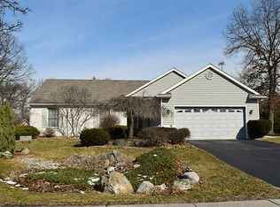 8232 Fawn Crst, Toledo, OH 43617