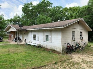 143 Seminole Dr, Defuniak Springs, FL 32435