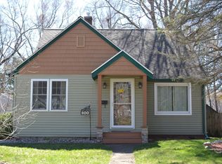 200 Laurel Dr, Battle Creek, MI