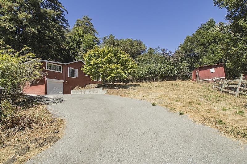 1st image of 60 Sequoia Dr