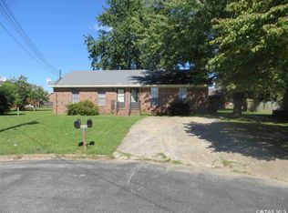 116 Hillshire Cv, Jackson, TN 38305