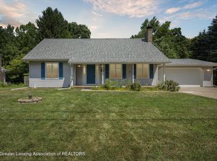 7237 Rock Bridge Rd, Grand Ledge, MI 48837