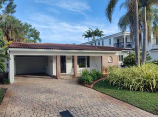 1224 NE 17th Way, Fort Lauderdale, FL 33304