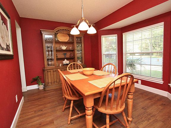 5th image of 1821 Lakemont Cir