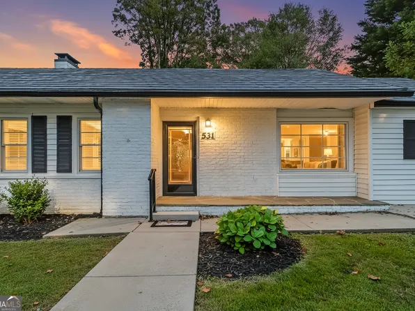 531 Crestview Ter, Gainesville, GA 30501