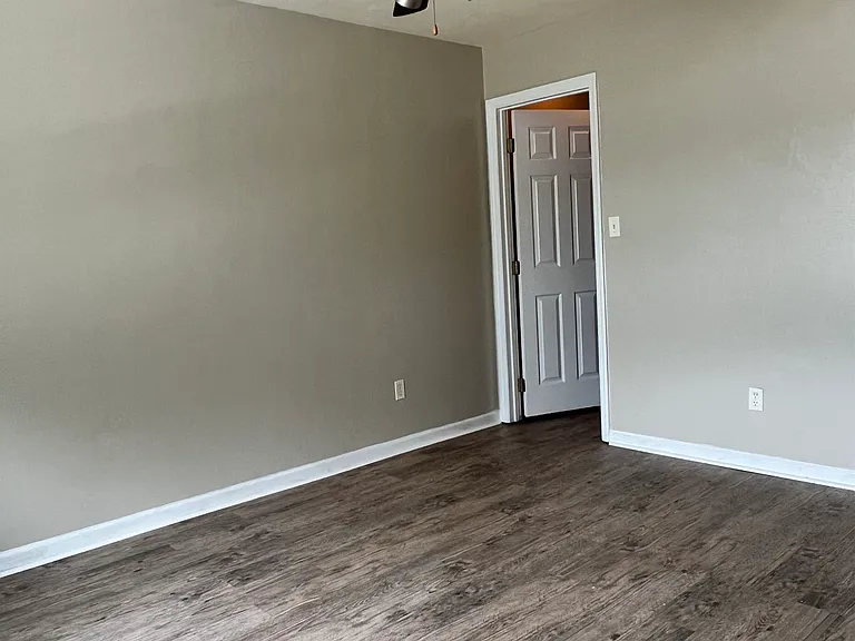 4108 Mission Trace Blvd — Photo 11