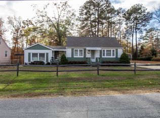 16210 Lucia Dr, Chester, VA 23831