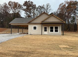 22 Barnett St, Nettleton, MS 38858