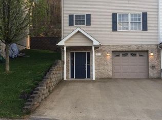 832 Tremont St, Morgantown, WV