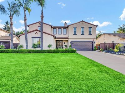 2415 N Oak Grove Court, Visalia, CA, 93291