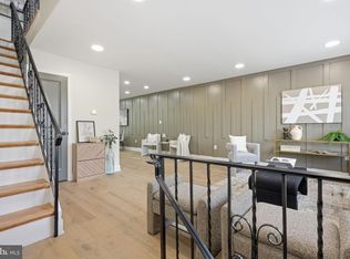 2822 Maxwell St, Philadelphia, PA 19136