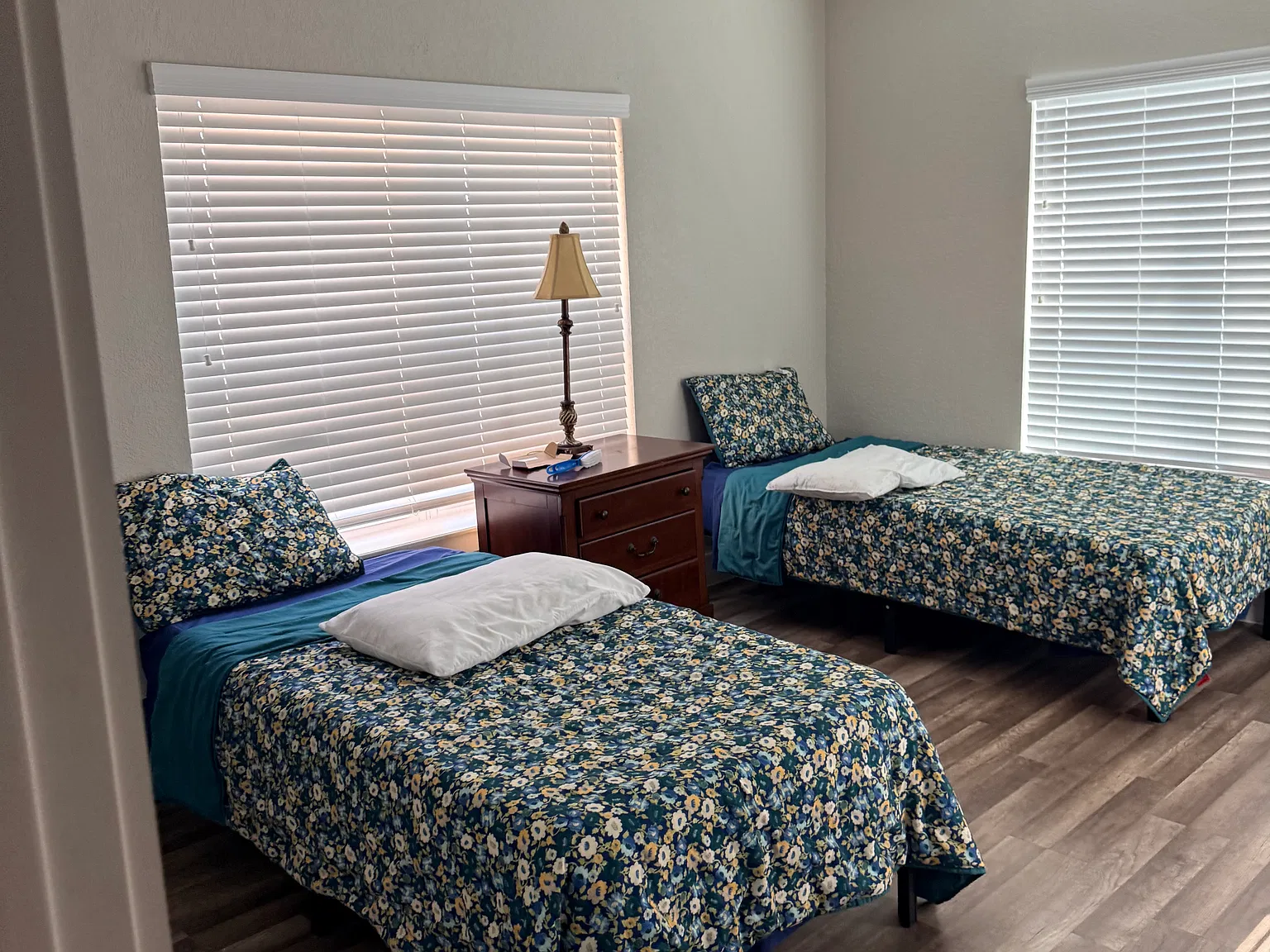 2 bed, $875 — Photo 1