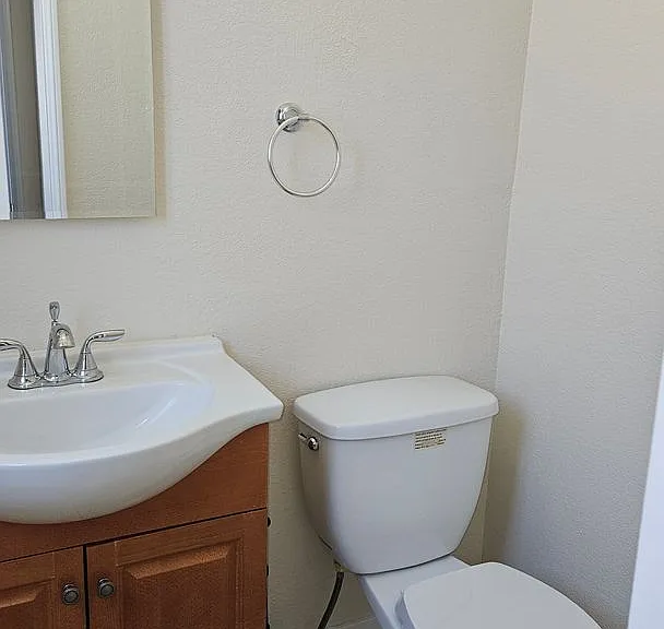 1324 Winn Dr — Photo 13